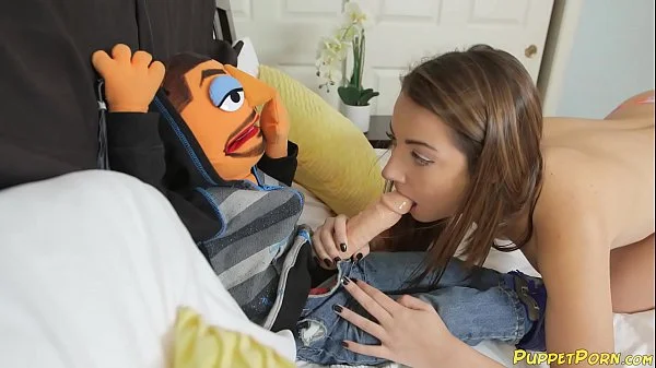 Kingz of Pop - Huge Facial for Lily Adams: Puppetporn @kingzofpop on Insta